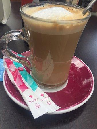 Pastelaria Ruby Pedra Alcada Lagos